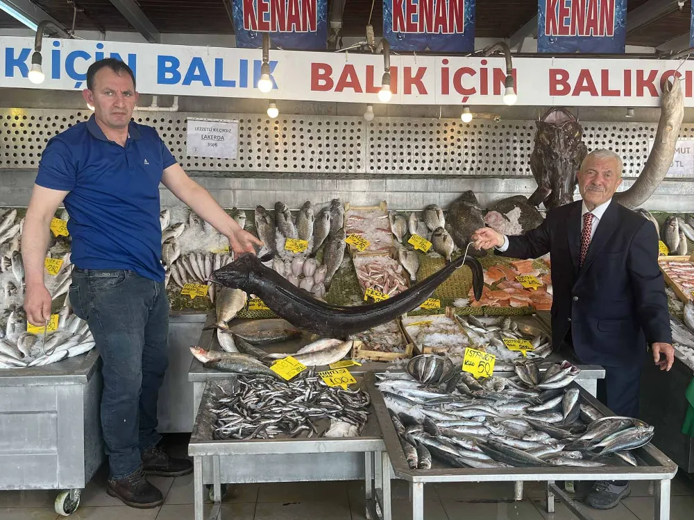 Balıkçı Kenan’da ucuz balık kampanyası devam ediyor