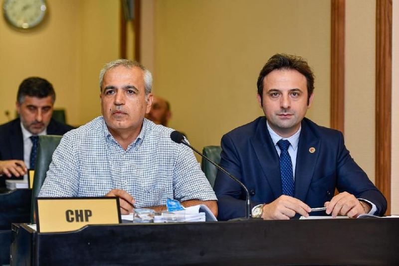 AKP’li Başkan Osmanlı Kafe ihalesini ‘Aciliyeti vardı’ diyerek savundu
