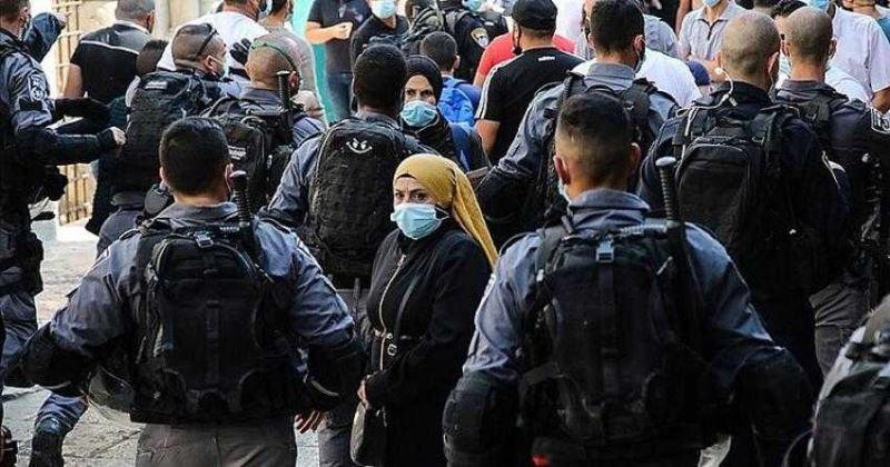 İsrail askerleri 7 Filistinli gazeteciyi gözaltına aldı