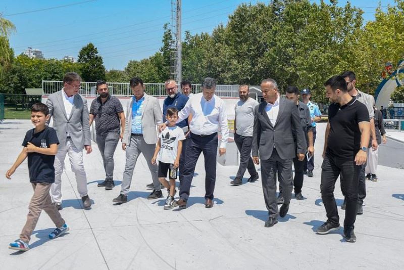 BAŞKAN BOZKURT SKATE PARK ÇALIŞMALARINI YERİNDE İNCELEDİ