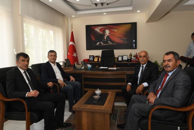​BAŞKAN BOZKURT KARADENİZ’DEN SONRA ARDAHAN’DA​