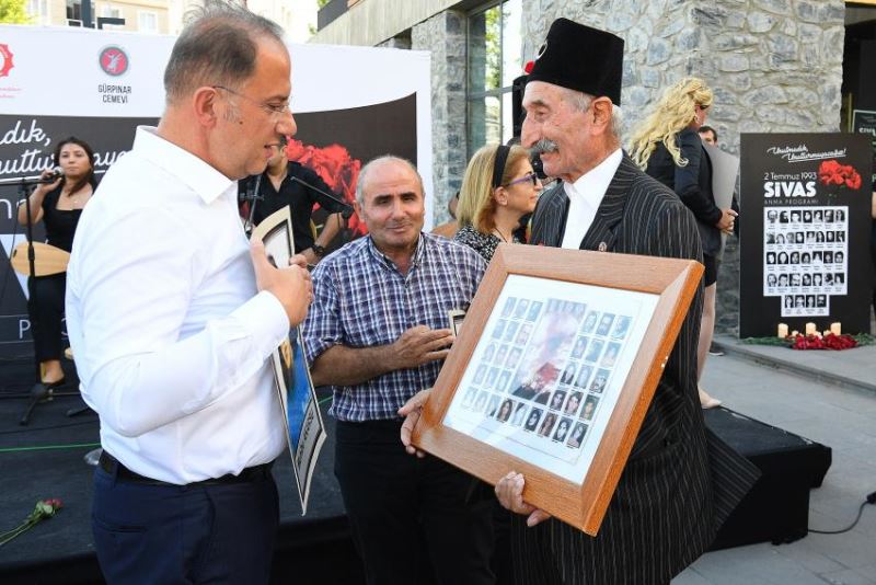 MADIMAK’TA HAYATINI KAYBEDENLER BEYLİKDÜZÜ