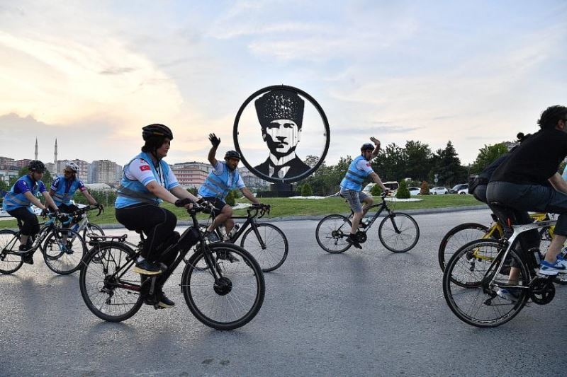 PEDALLAR SAĞLIKLI YAŞAM İÇİN ÇEVİRİLDİ