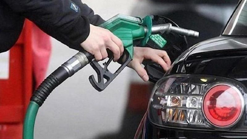 Benzine 1 lira 10 kuruş zam bekleniyor